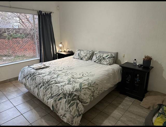 3 BEDROOM HOUSE TO LET IN OLIVEDALE